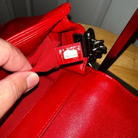 CHANEL Red Quilted Crossbody Bag with Chain Strap - Picture 8 of 16